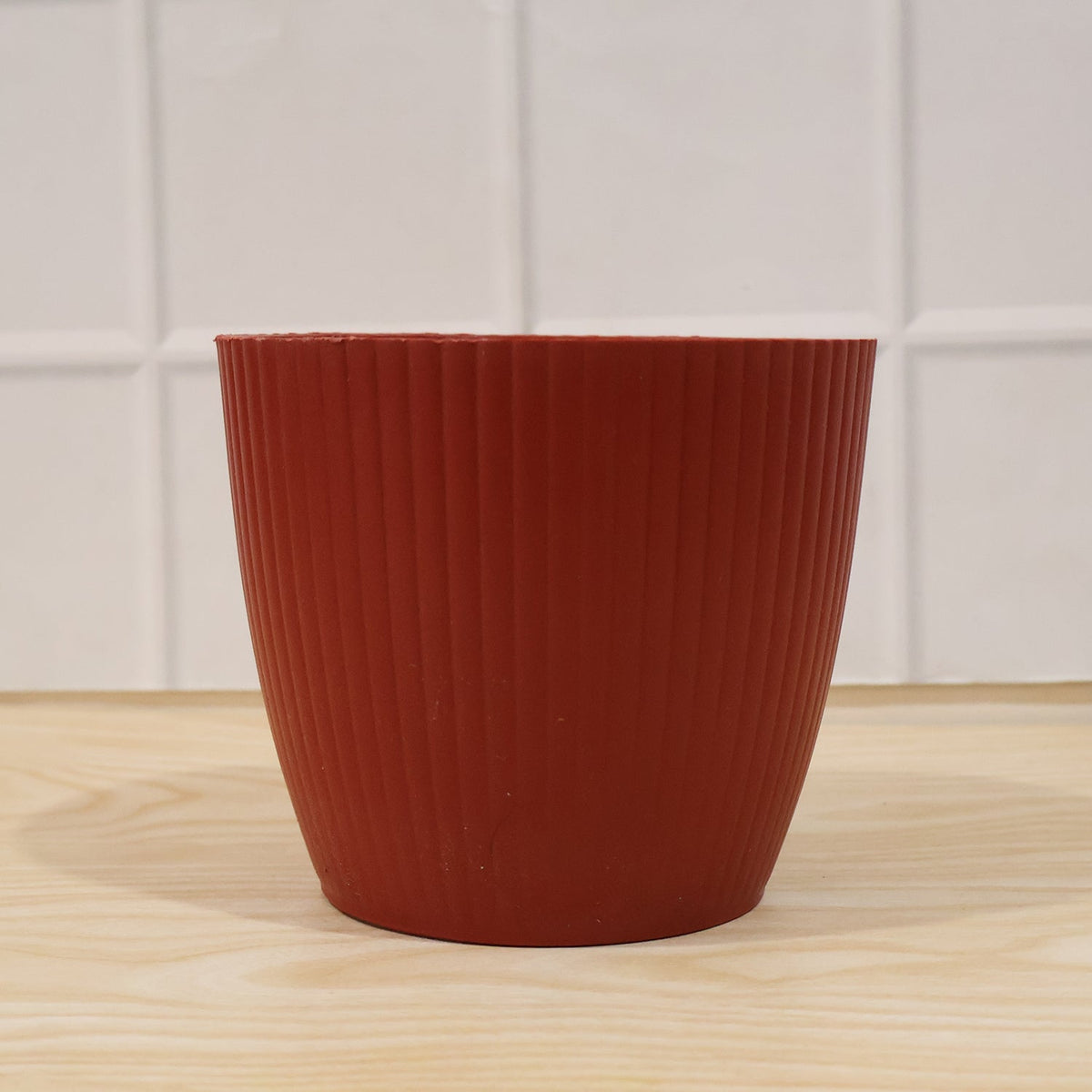 Plastic Flower Pots β Durable Round Planters for Home & Garden | Plant Edge